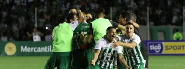 Al Albiverde se le escaparon los tres puntos sobre el final y uno de sus referentes se excusó por lo sucedido.