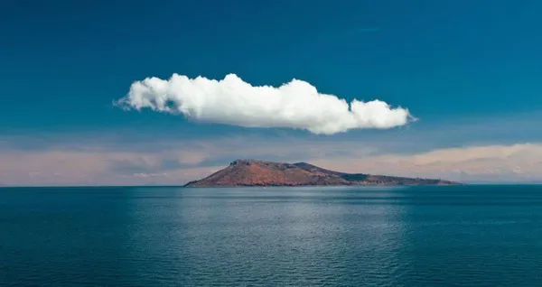 Algunos players de The Strongest decidieron relajarse en el Lago Titicaca.