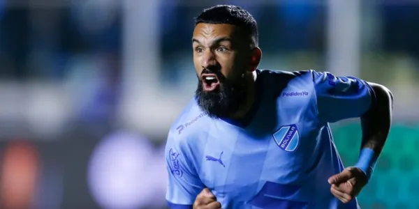 El chileno hace valer cada centavo pagado por su pase.