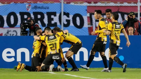 El conjunto atigrado pagará las ‘selfies’ más caras de la historia.