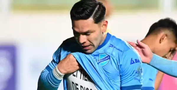 El conjunto de Beñat San José y el de David de la Torre se enfrentan por la Copa Tigo