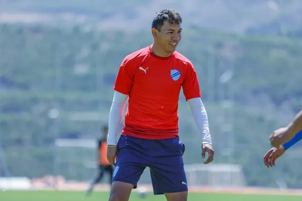 El cuadro académico llegó a Guayaquil para jugar ante el Barcelona.