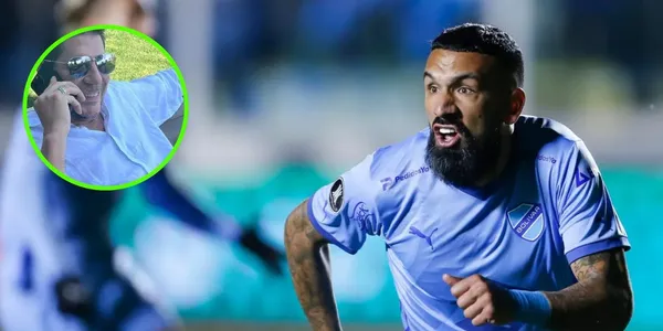 El delantero fue expulsado desde el banco de suplentes.