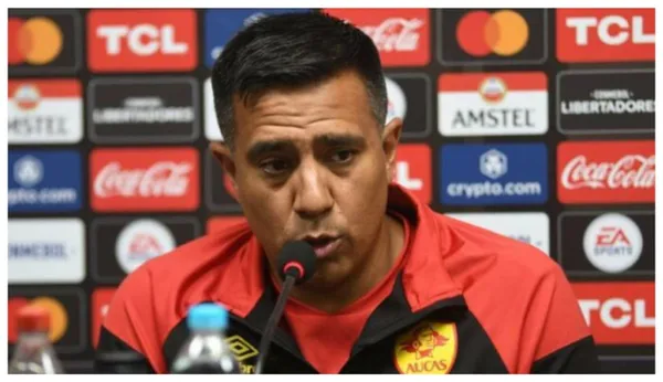 El ex DT de Bolivia, en serios problemas