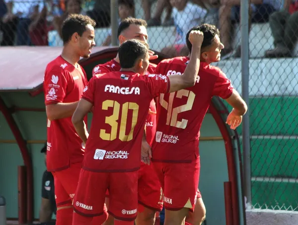 El futbolista de Guabirá, Fran Supayabe, opinó sobre el presente del equipo que pelea por salir del descenso.