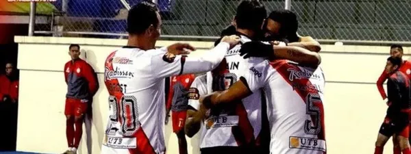 El golazo que le arruinó la noche a Bolívar.