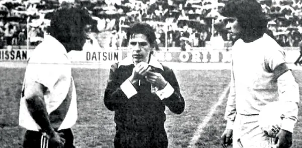 Ortubé fue juez FIFA durante la década de los ochentas y noventas