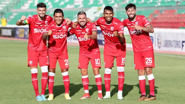 Royal Pari vuelve a hacer noticia en la División Profesional del Fútbol Boliviano, por la contratación de cuatro nuevos jugadores