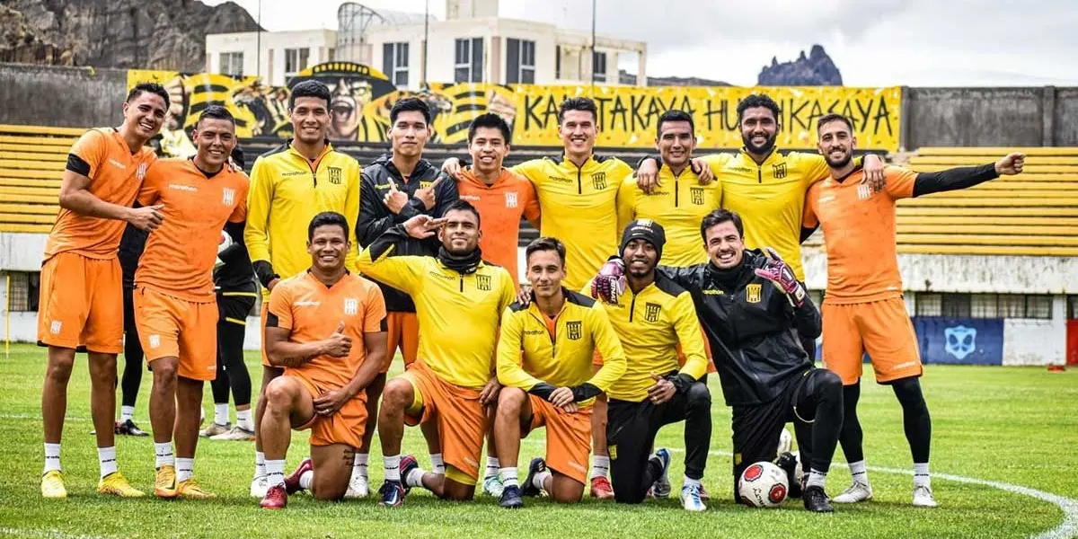 Ambos jugadores esperan que en los próximos días se solucionen sus situaciones.