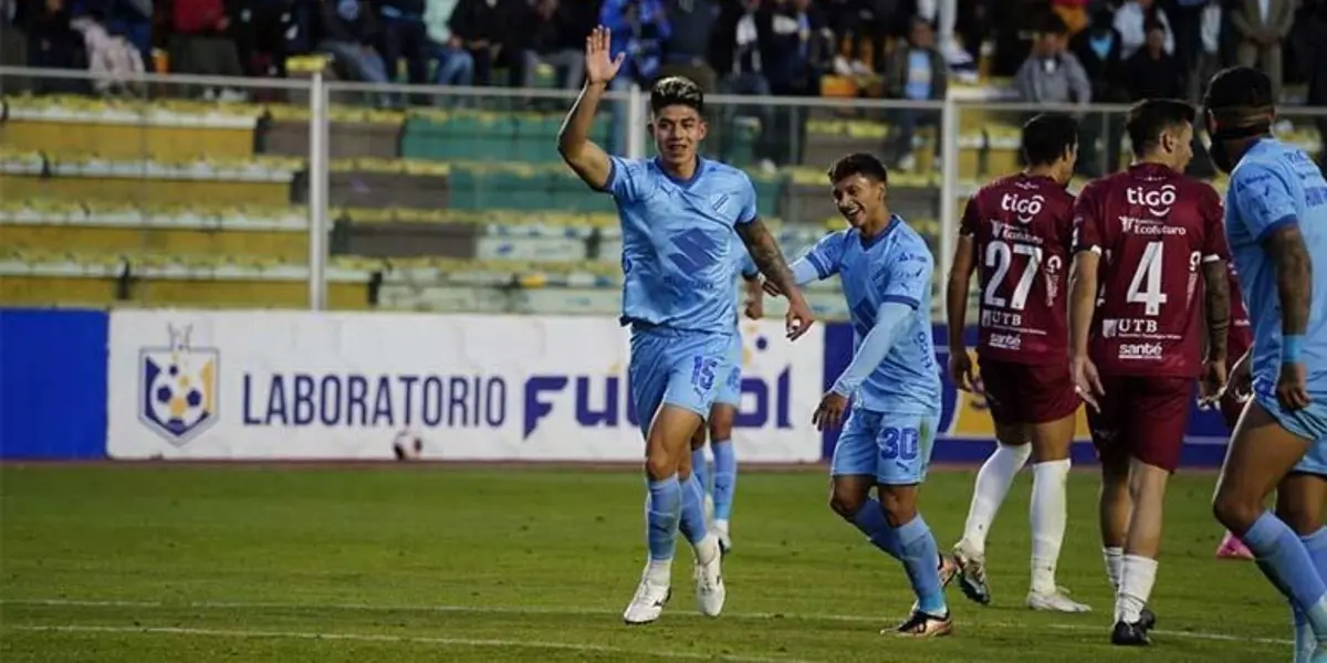 Bolívar y Real Santa Cruz igualan 1 a 1 tras los primeros 45 minutos.