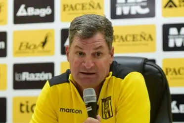 El argentino vuelve a The Strongest tras la salida de Rescalvo y deberá ganar en uno de sus primeros partidos.