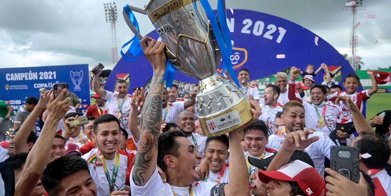 El club de Sucre también aprovechó el parate del fútbol para jugar amistosos.