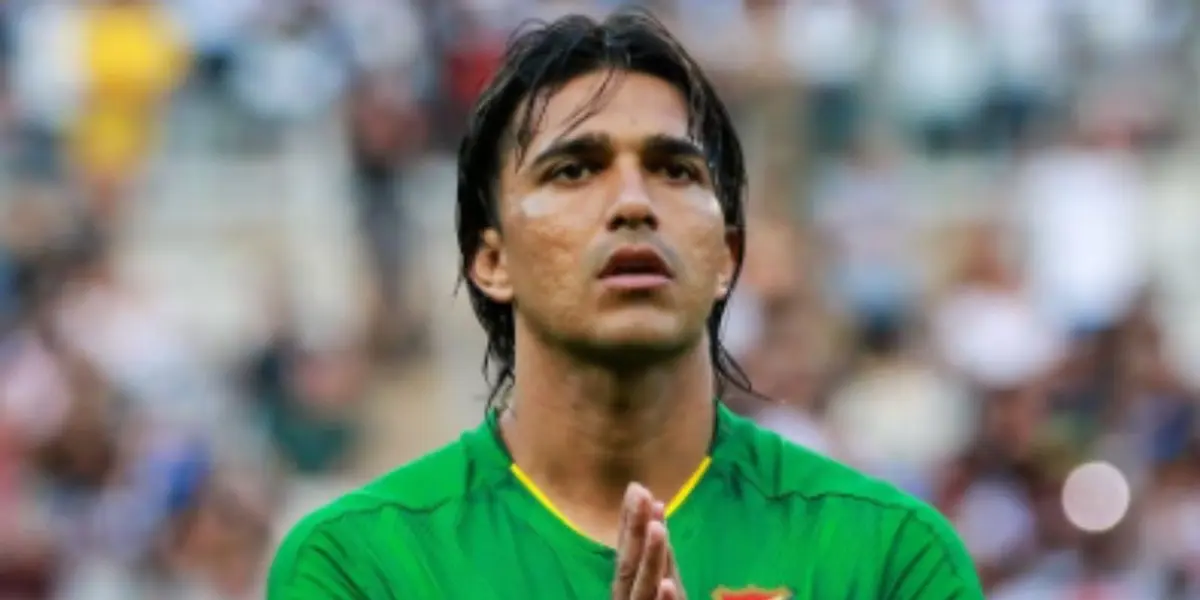 El delantero boliviano y un duro golpe en tierras europeas.