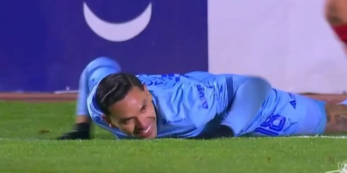 El delantero de Bolívar tuvo la posibilidad de ser millonario pero su nivel se lo impidió.