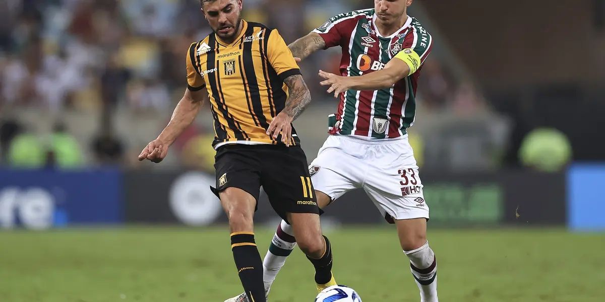 El delantero gualdinegro, Enrique Triverio, estalla en furia