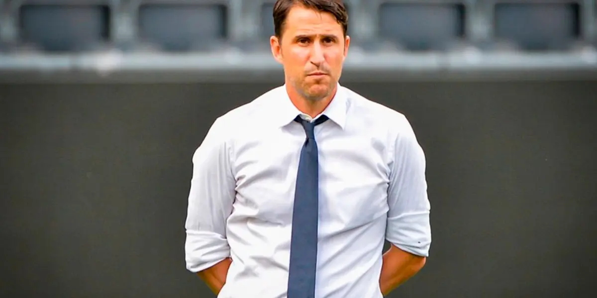 El director técnico de Bolívar, Beñat San José, manifestó que se disputó un buen partido, pero las fallas arbitrales "fueron injustas".