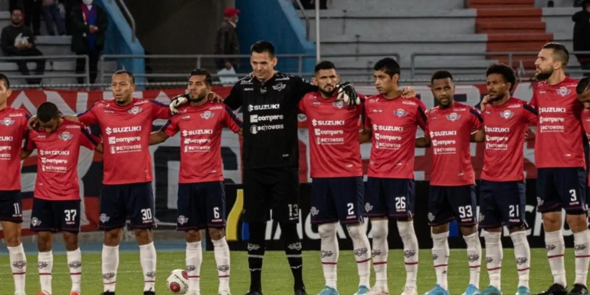El equipo de Cochabamba aguarda por la sanción que podría afectarlos en la liga y aun no fue decretada.
