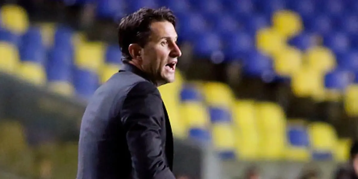 El español cambió a uno de sus referentes y no le gustó nada por lo que se expresó con gestos.