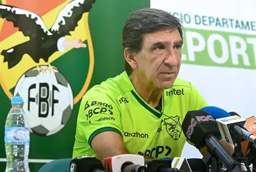 El estratega nacional espera que los equipos bolivianos hagan una excelente Copa, así el fútbol boliviano podrá crecer.