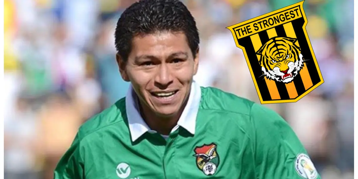 El ex goleador boliviano festejando con otro grande