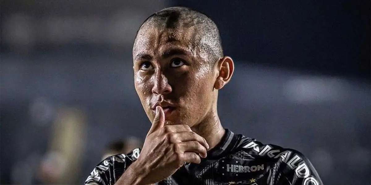 El juvenil boliviano hizo un gol para el equipo brasileño y los hinchas lo piden para la Primera.