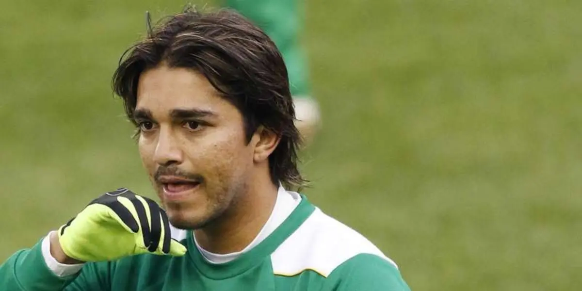 El máximo goleador de la historia de la selección boliviana compartió una curiosa imagen en su cuenta de Instagram.