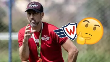 En la previa del inicio de la temporada 2024, el DT del "Aviador" pidió un sentido favor