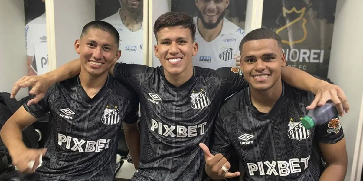 Los juveniles continuarían en el club a pesar del descenso a la Segunda División.