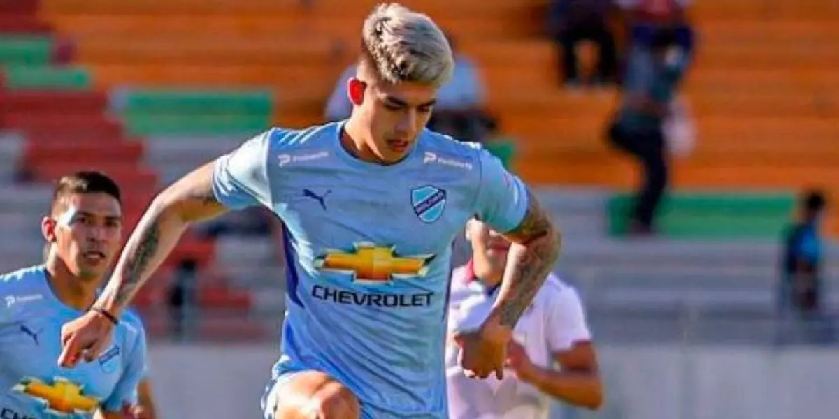 Se juega el segundo tiempo entre Bolívar e Internacional de Porto Alegre por los cuartos de final de la copa