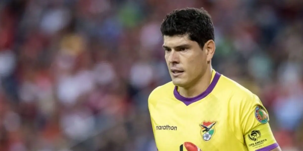 El arquero es figura indiscutida en su equipo y todos los bolivianos piden que se nacionalice. 