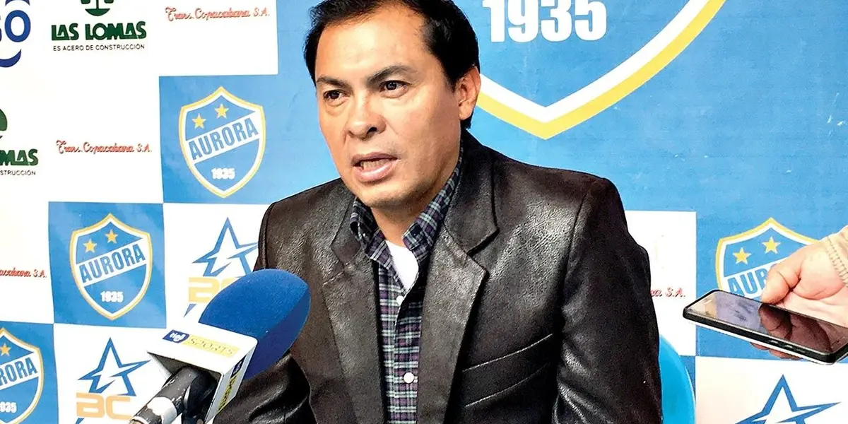 Jaime Cornejo tomaría la palabra durante la rueda de prensa de esta jornada. 